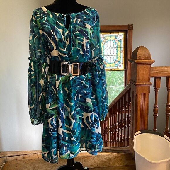 Chloe Oliver Anthropologie -- Size Large - Picture 4 of 9